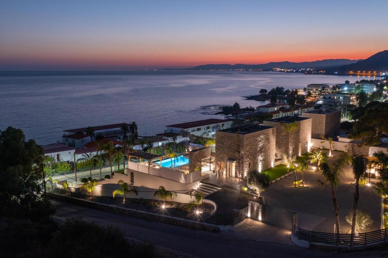 Lido Blue Villa Pefki المظهر الخارجي الصورة